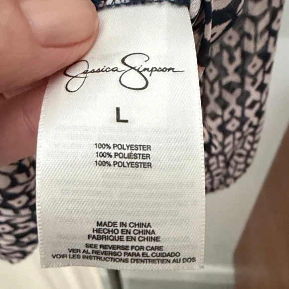 Jessica Simpson long sleeved print blouse - Picture 5 of 5